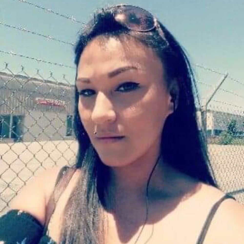 Meet your Posher, Tanya